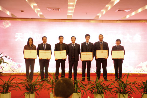 ����ʿ�롰2011����������˾����������ߺ�Ӱ