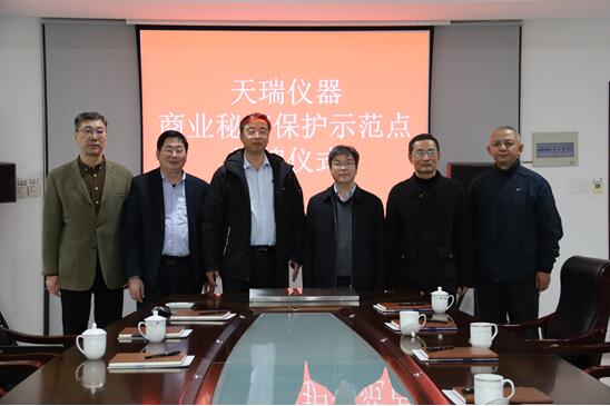 18����luck��(�й�)-�ٷ���վ